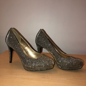 Silver sparkle heels